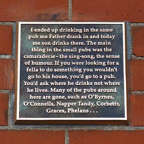 Irish Pub Plaque on Ross Road in Dublin 8