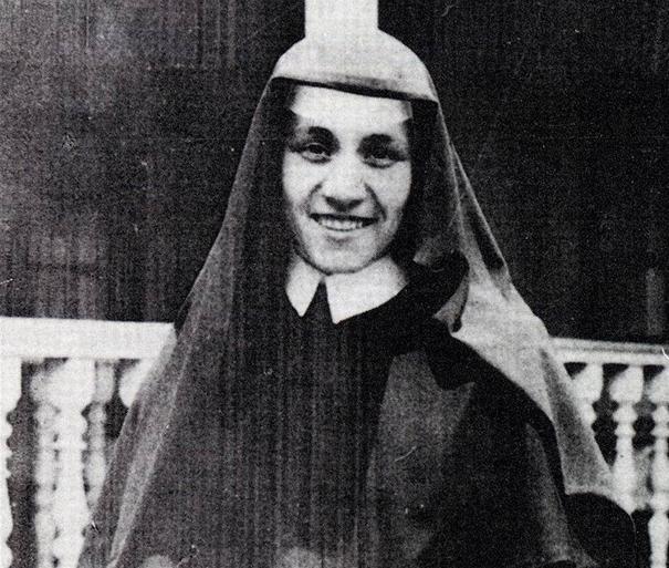 Mother Teresa in Ireland at the age of 18, circa 1928