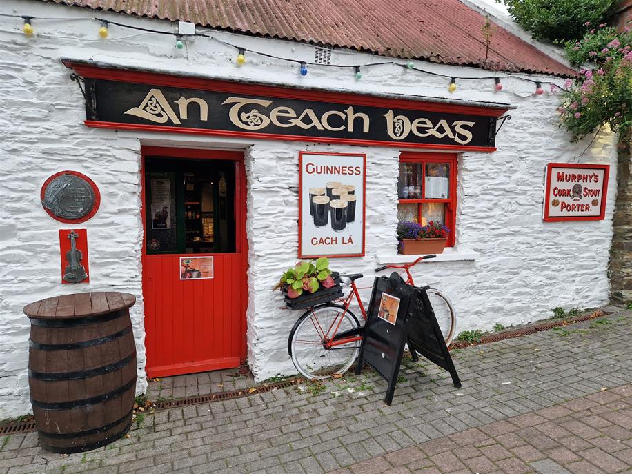 An Teach Beag, Clonakilty, West Cork