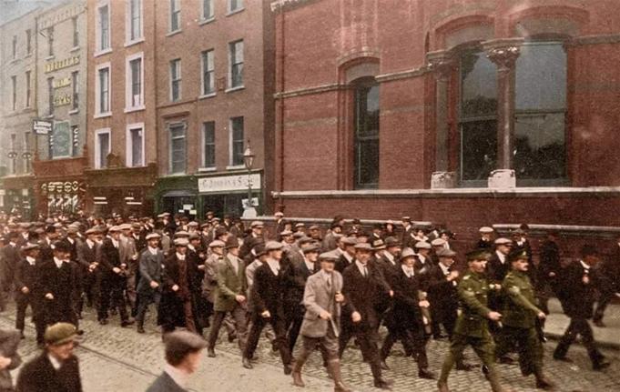 World War 1. Enlisted men from Dublin march down Nassau Street.