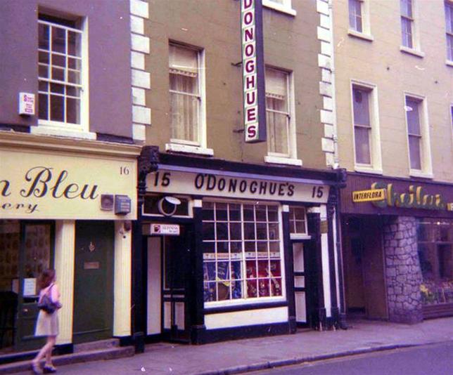 O'Donoghue's, Merrion Row, 1976