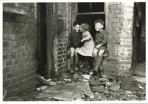 Romance in Dublin, 1950's.