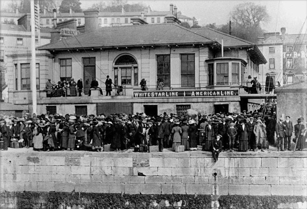 Titanic leaves Ireland bound for New York