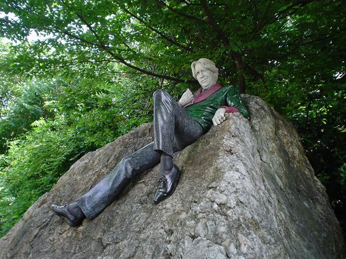 Oscar Wilde Statue, Merrion Square, Dublin