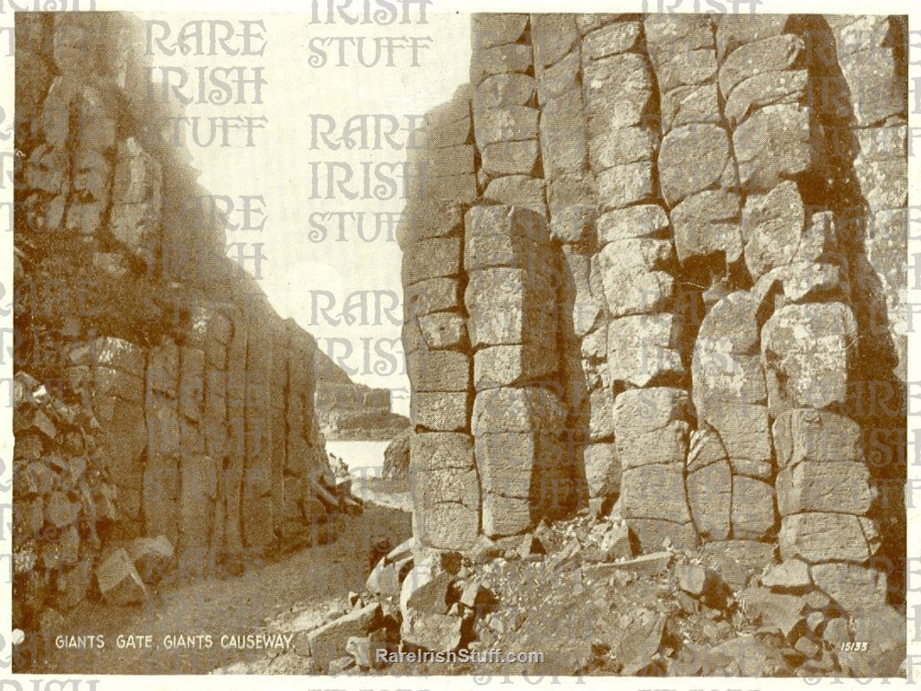 Giants Gate, Giants Causeway, Co. Antrim, Ireland 1915